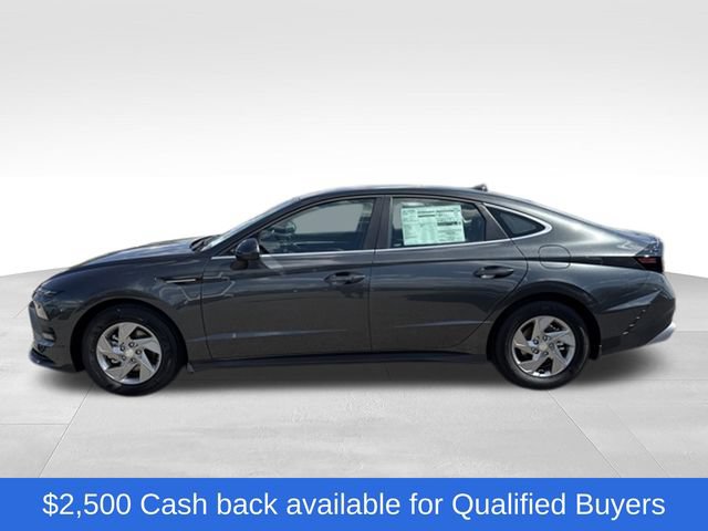 New 2026 Hyundai Sonata SE FWD image 2