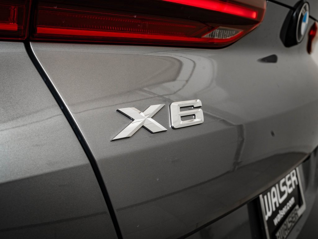 Used 2024 BMW X6 M60i w/ Dynamic Handling Package image 16