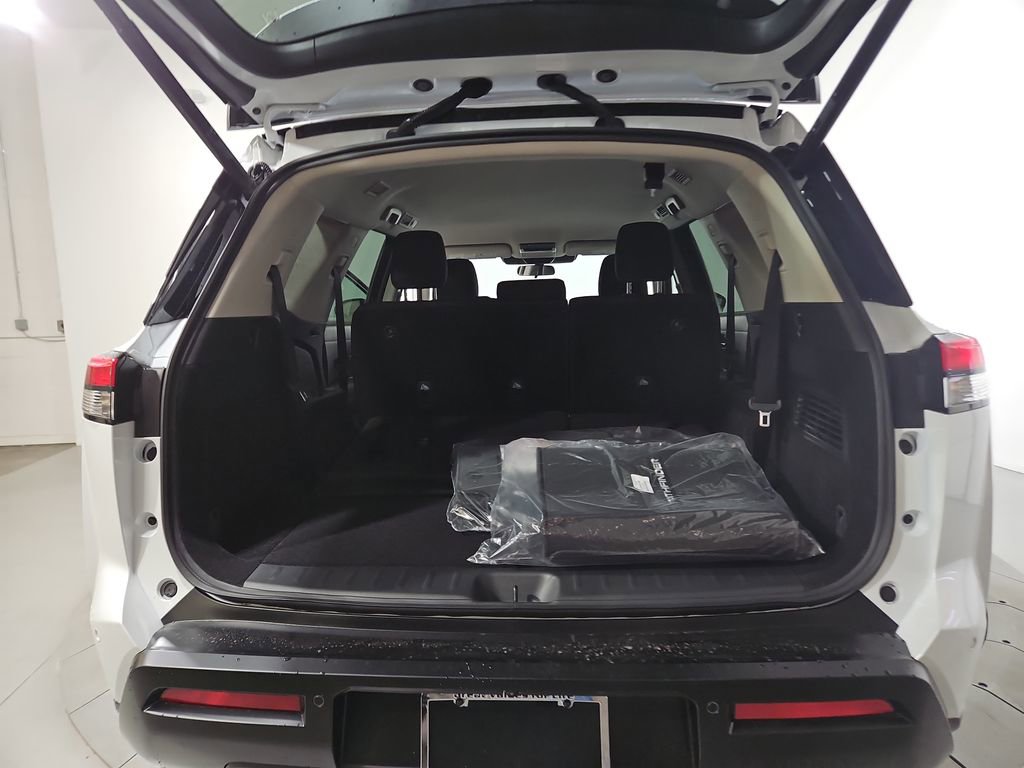 New 2026 Nissan Pathfinder SV image 22