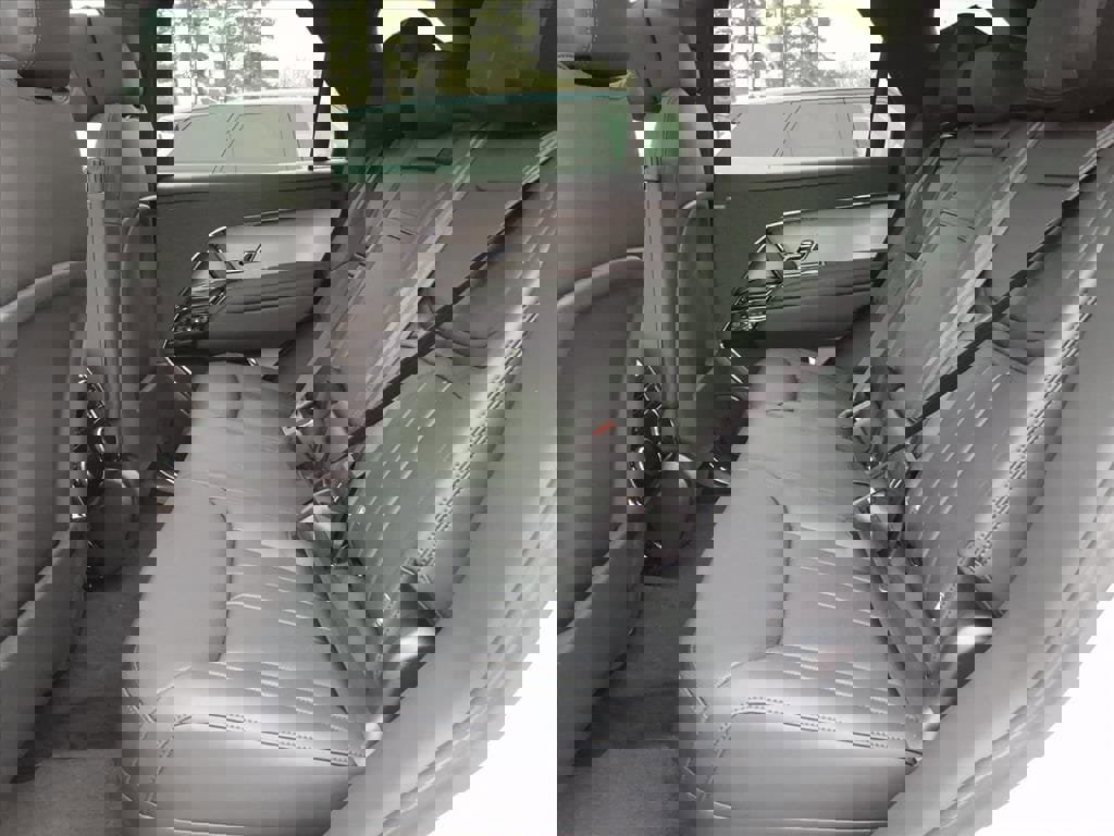 New 2026 Land Rover Range Rover Sport Dynamic SE image 14