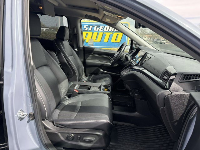Used 2023 Honda Odyssey Elite image 24