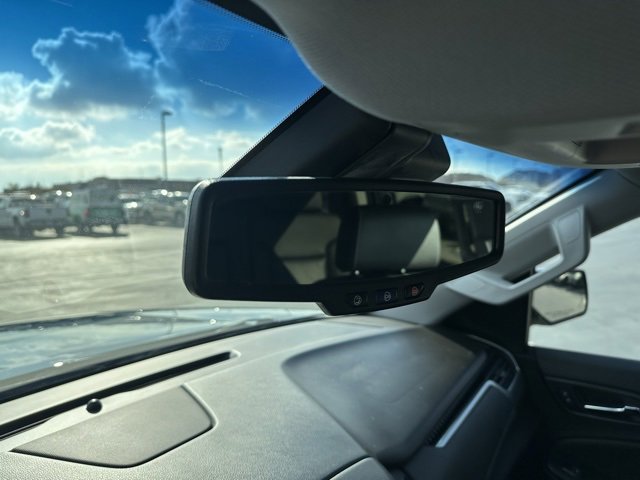 Certified 2020 Chevrolet Suburban Premier w/ Premier 6.2L Value Package image 16