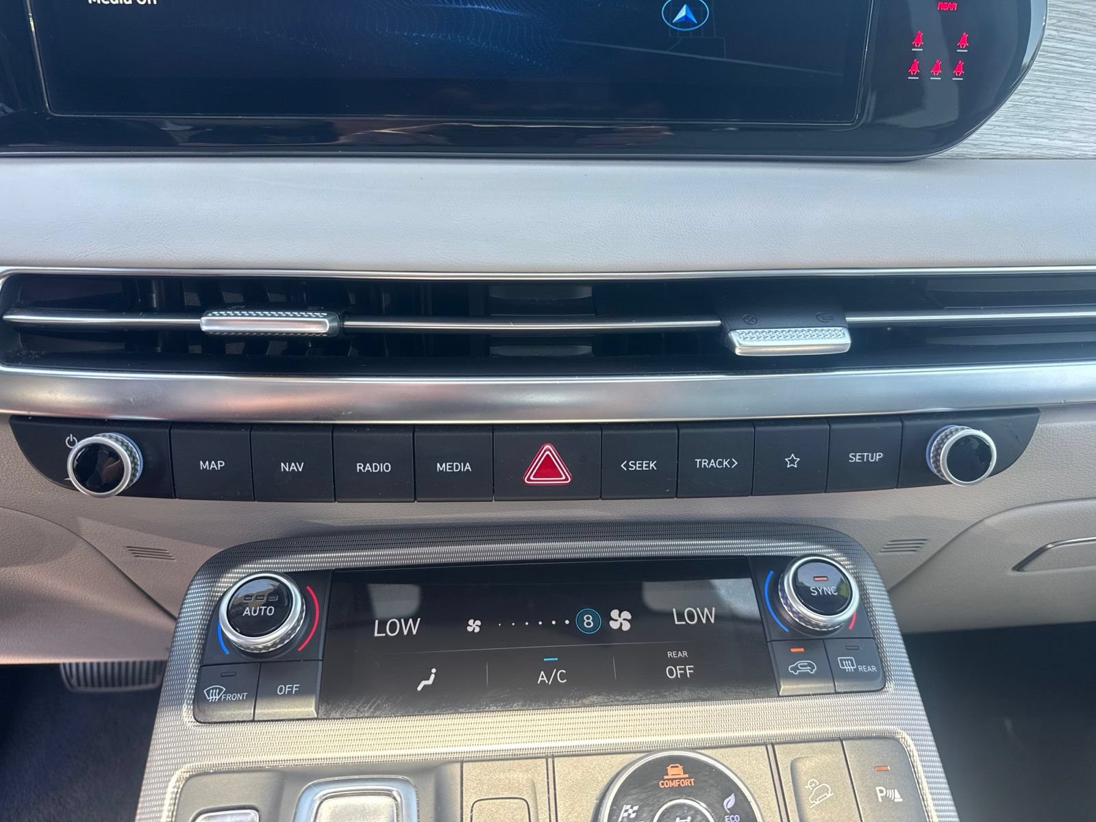 Used 2024 Hyundai Palisade Calligraphy AWD/4WD image 36