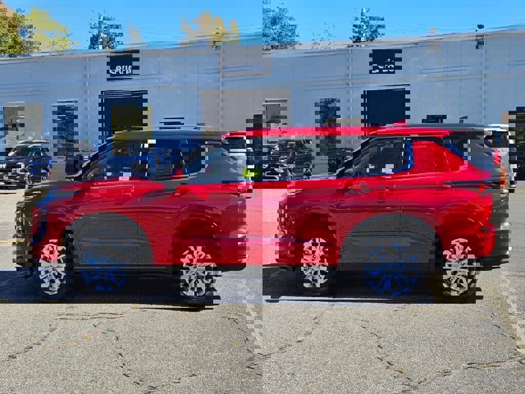 New 2025 Mitsubishi Outlander ES image 2