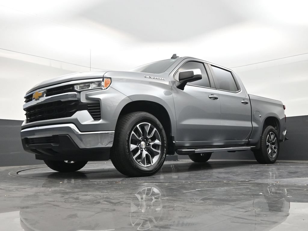 Used 2024 Chevrolet Silverado 1500 LT RWD image 21