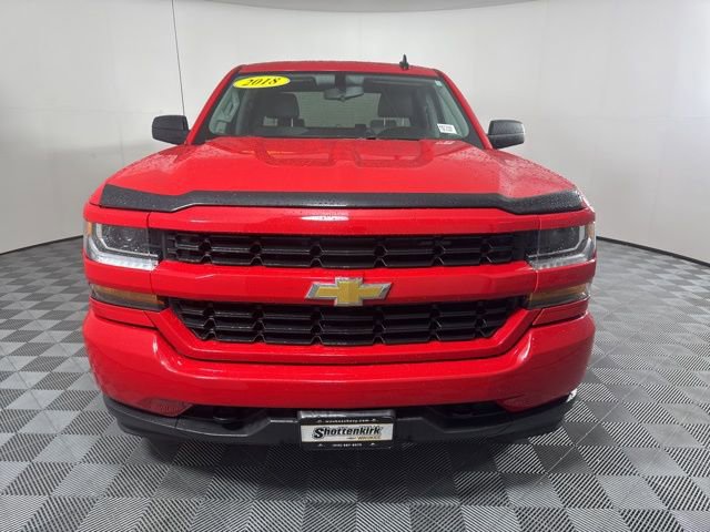 Used 2018 Chevrolet Silverado 1500 Custom w/ Custom Value Package AWD/4WD image 6