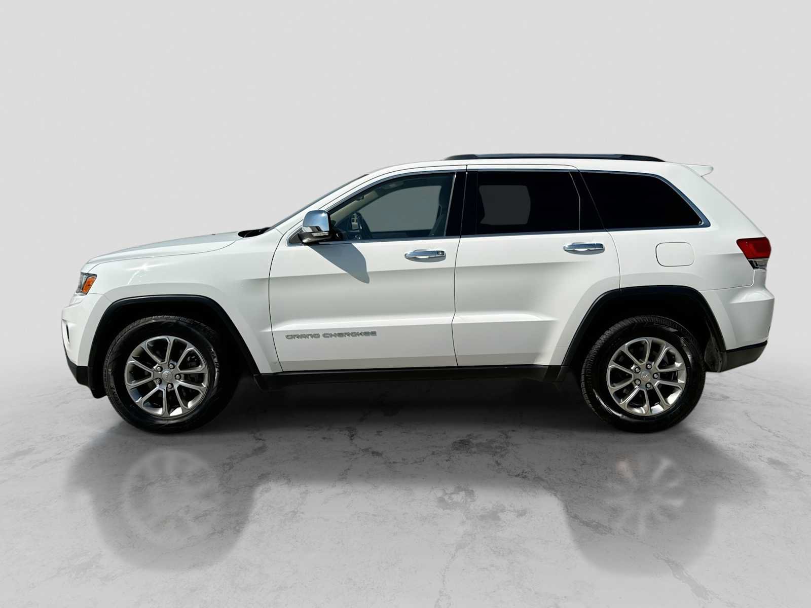 Used 2015 Jeep Grand Cherokee Limited AWD/4WD image 3