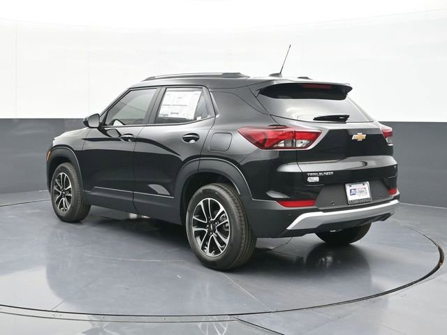 New 2026 Chevrolet TrailBlazer LT w/ Driver Confidence Package FWD image 9