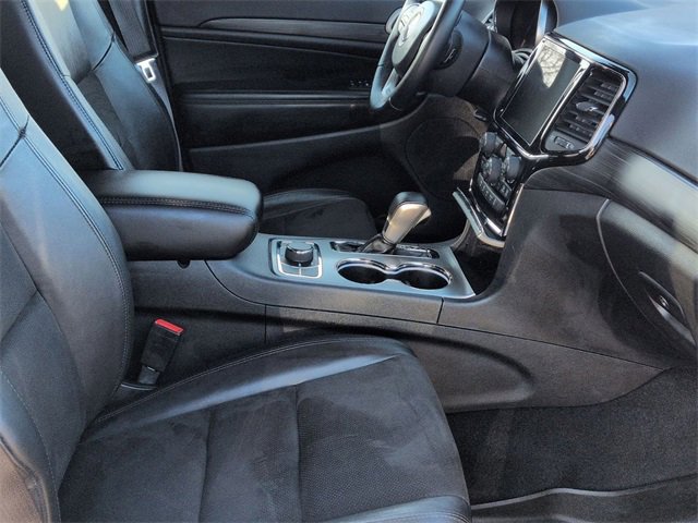 Certified 2022 Jeep Grand Cherokee Laredo X image 31