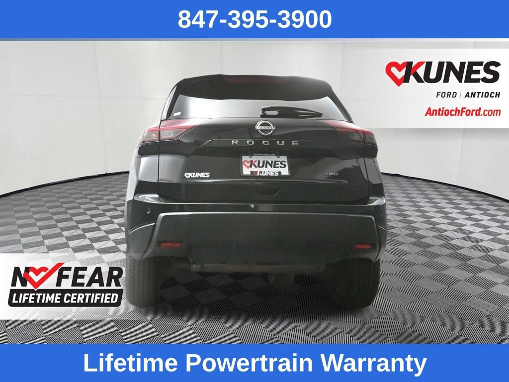 Used 2024 Nissan Rogue S image 24