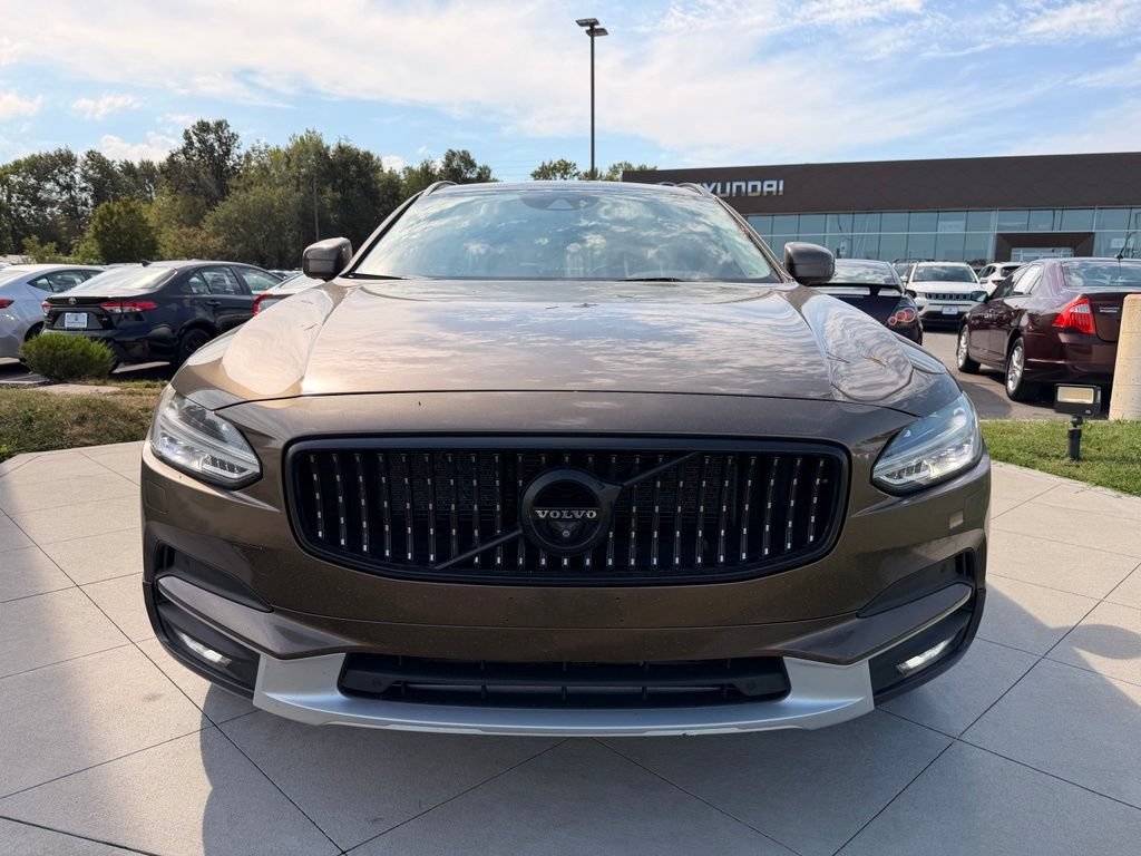 Used 2017 Volvo V90 T6 Cross Country AWD/4WD image 12