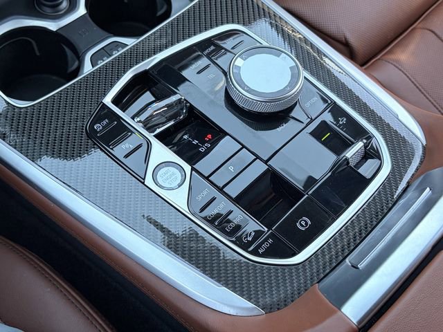 Used 2024 BMW X7 M60i w/ Executive Package AWD/4WD image 16