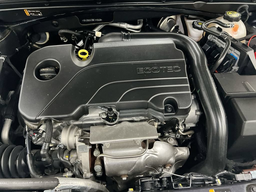 Used 2022 Chevrolet Malibu RS FWD image 24