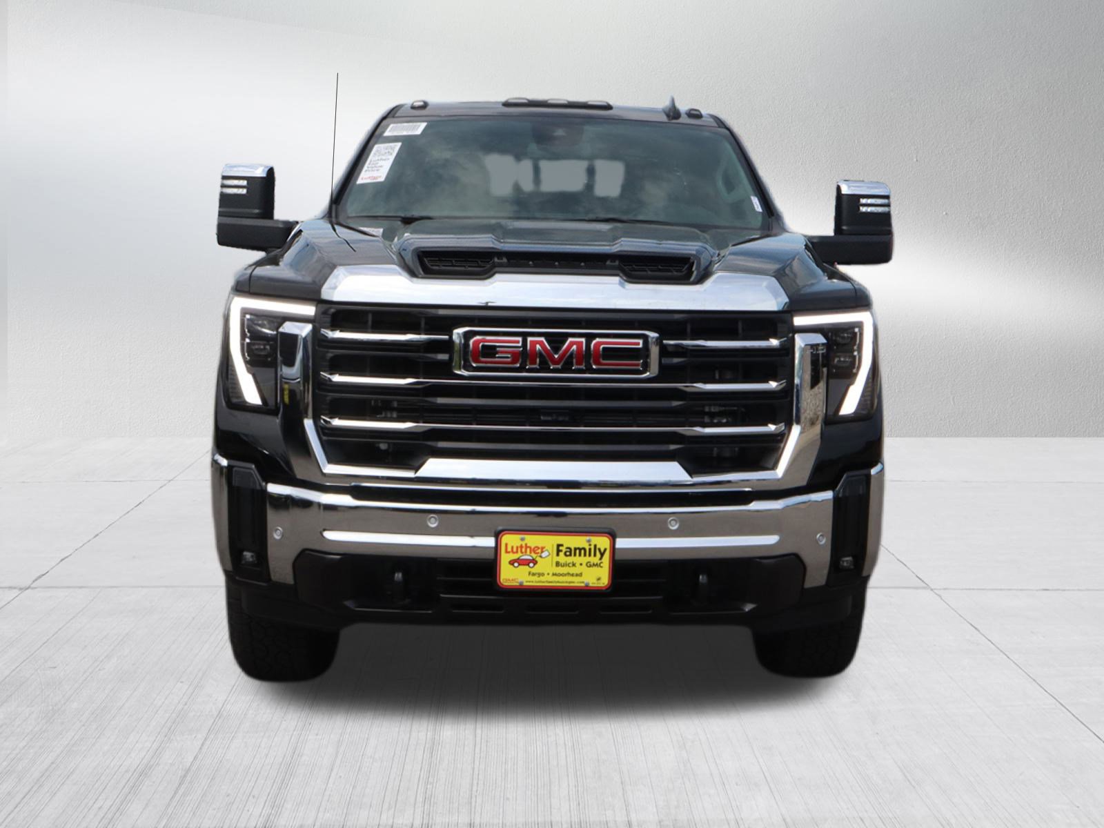 New 2025 GMC Sierra 3500 SLT w/ SLT Premium Package video 2