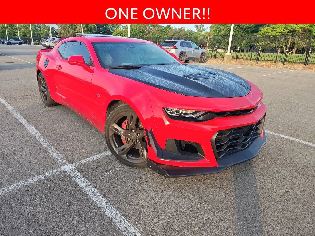 Used 2024 Chevrolet Camaro SS RWD image 3