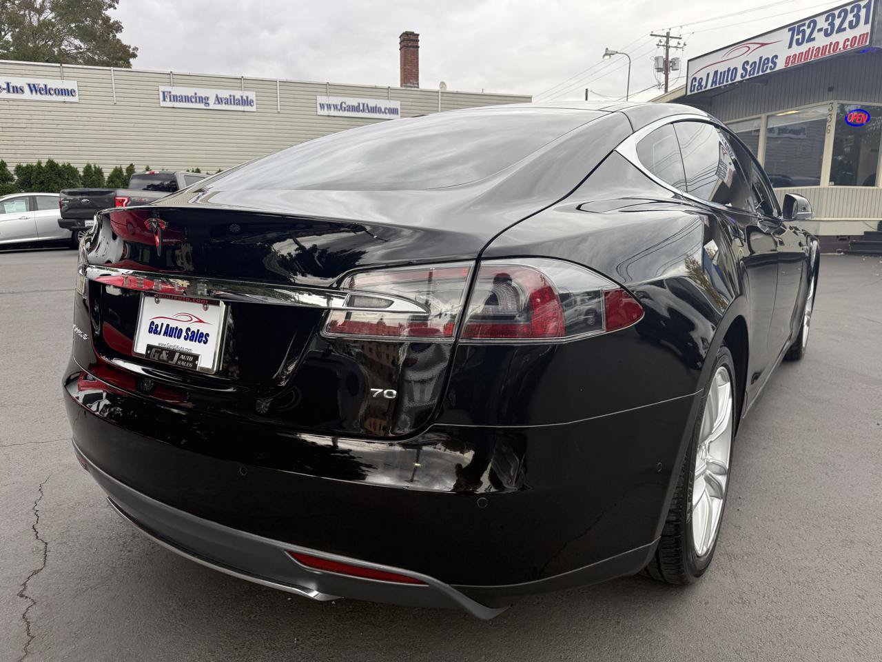 Used 2015 Tesla Model S 70 RWD image 7