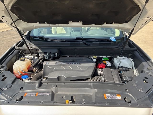 Used 2019 Lincoln Nautilus Reserve image 44