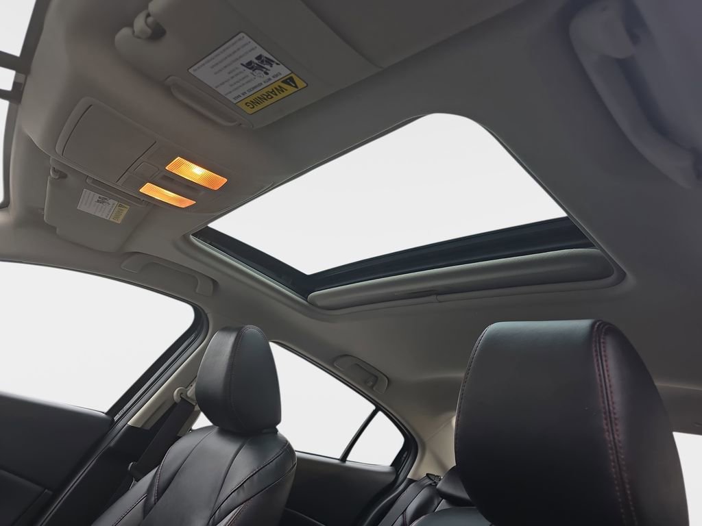 Used 2016 MAZDA MAZDA3 s Touring image 29