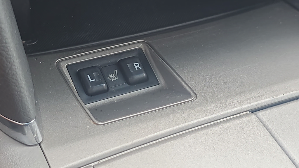 Used 2009 Toyota Camry Hybrid FWD image 30