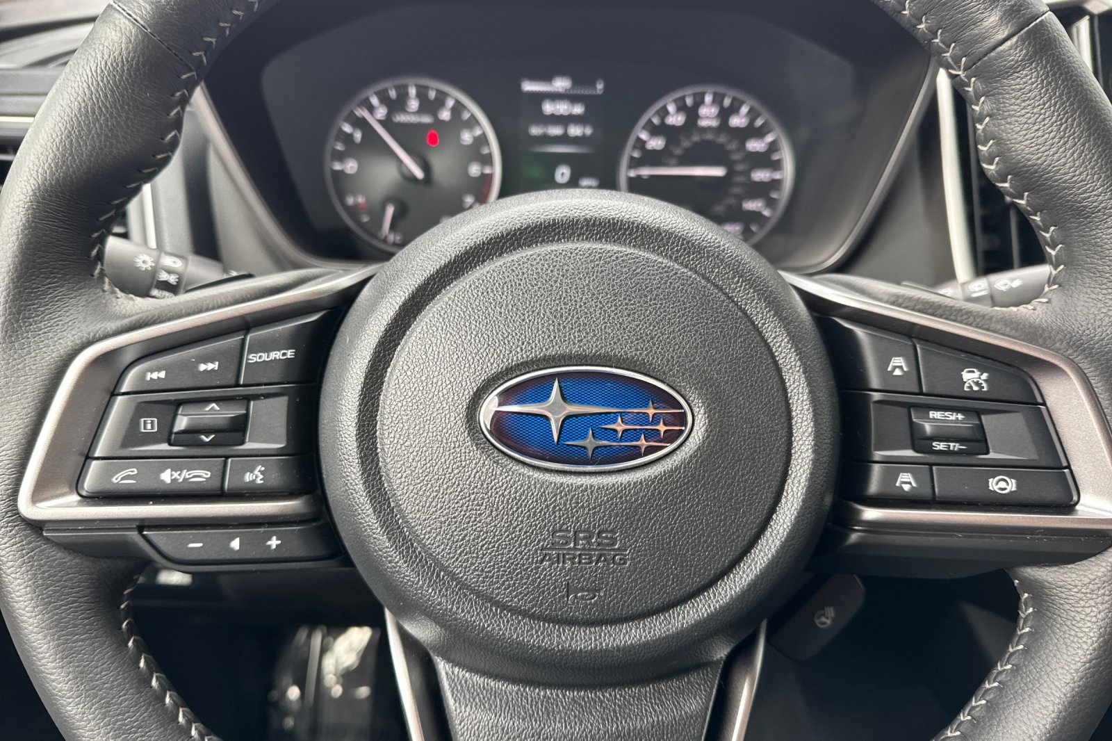 Used 2025 Subaru Ascent Limited AWD/4WD image 24