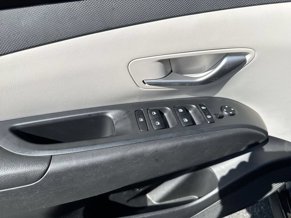 Used 2024 Hyundai Tucson SEL FWD image 20