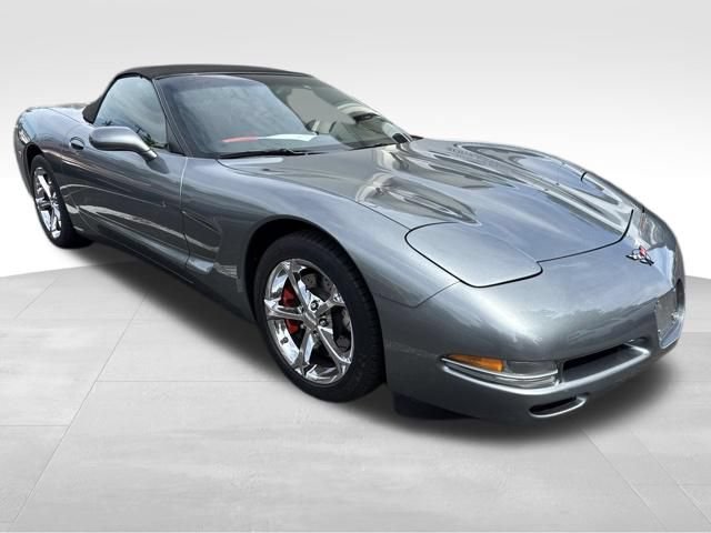 Used 2004 Chevrolet Corvette Convertible w/ Preferred Equipment Group RWD image 6