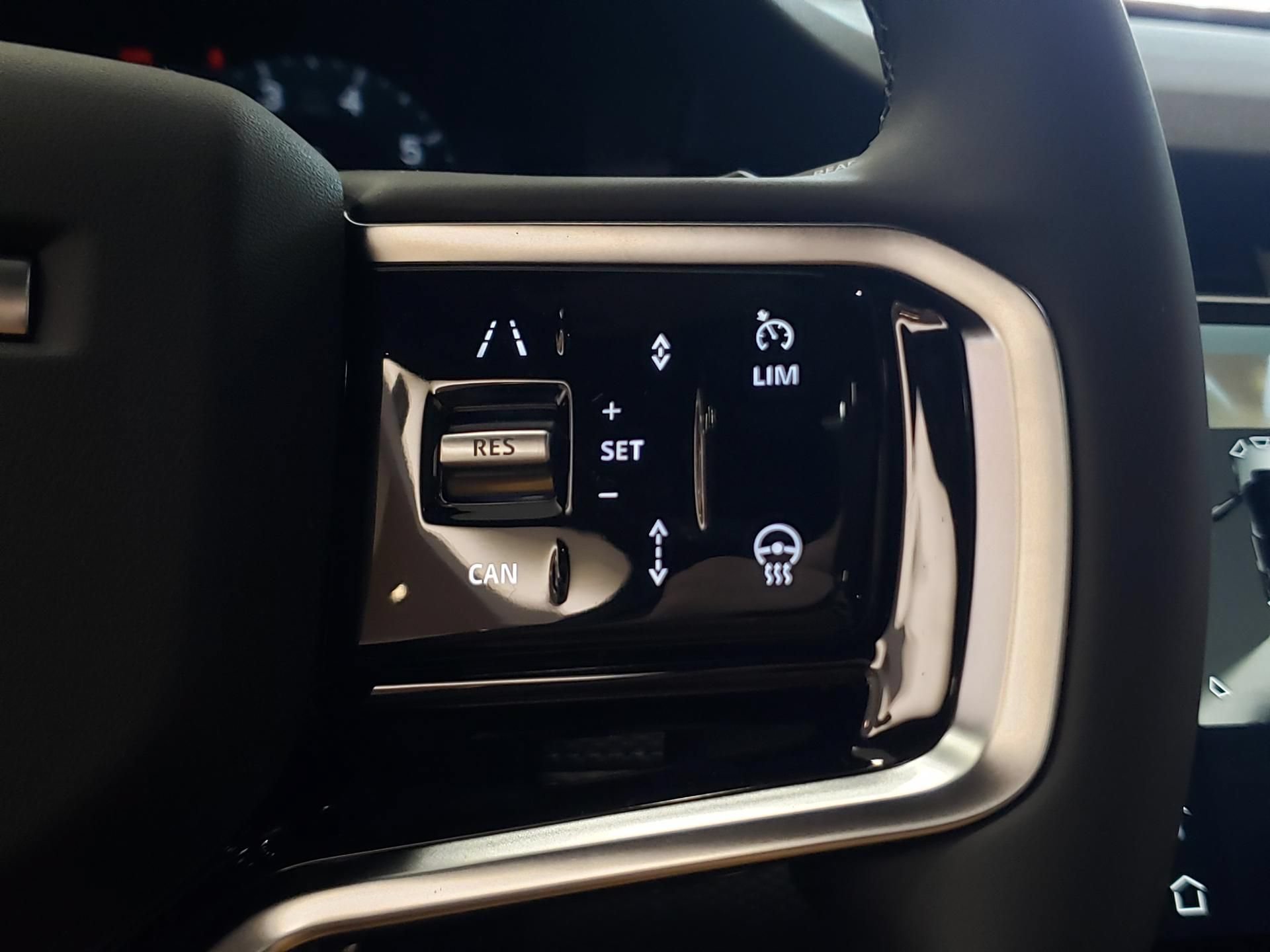 New 2026 Land Rover Discovery Sport Landmark AWD/4WD image 26