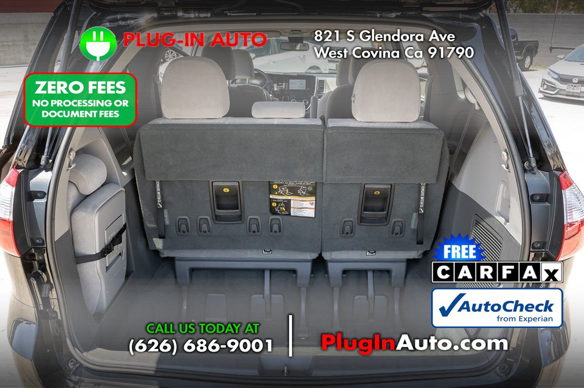 Used 2019 Toyota Sienna LE FWD image 13