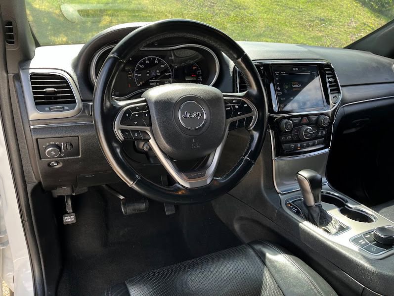 Used 2021 Jeep Grand Cherokee Limited w/ Luxury Group II AWD/4WD image 9