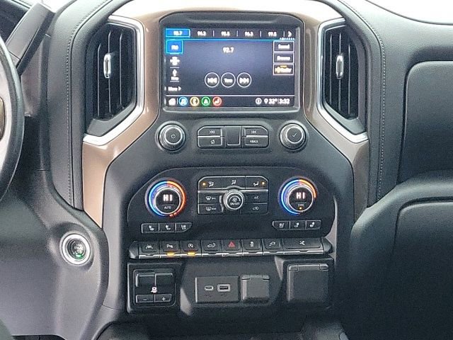 Used 2020 Chevrolet Silverado 1500 High Country w/ Technology Package image 37