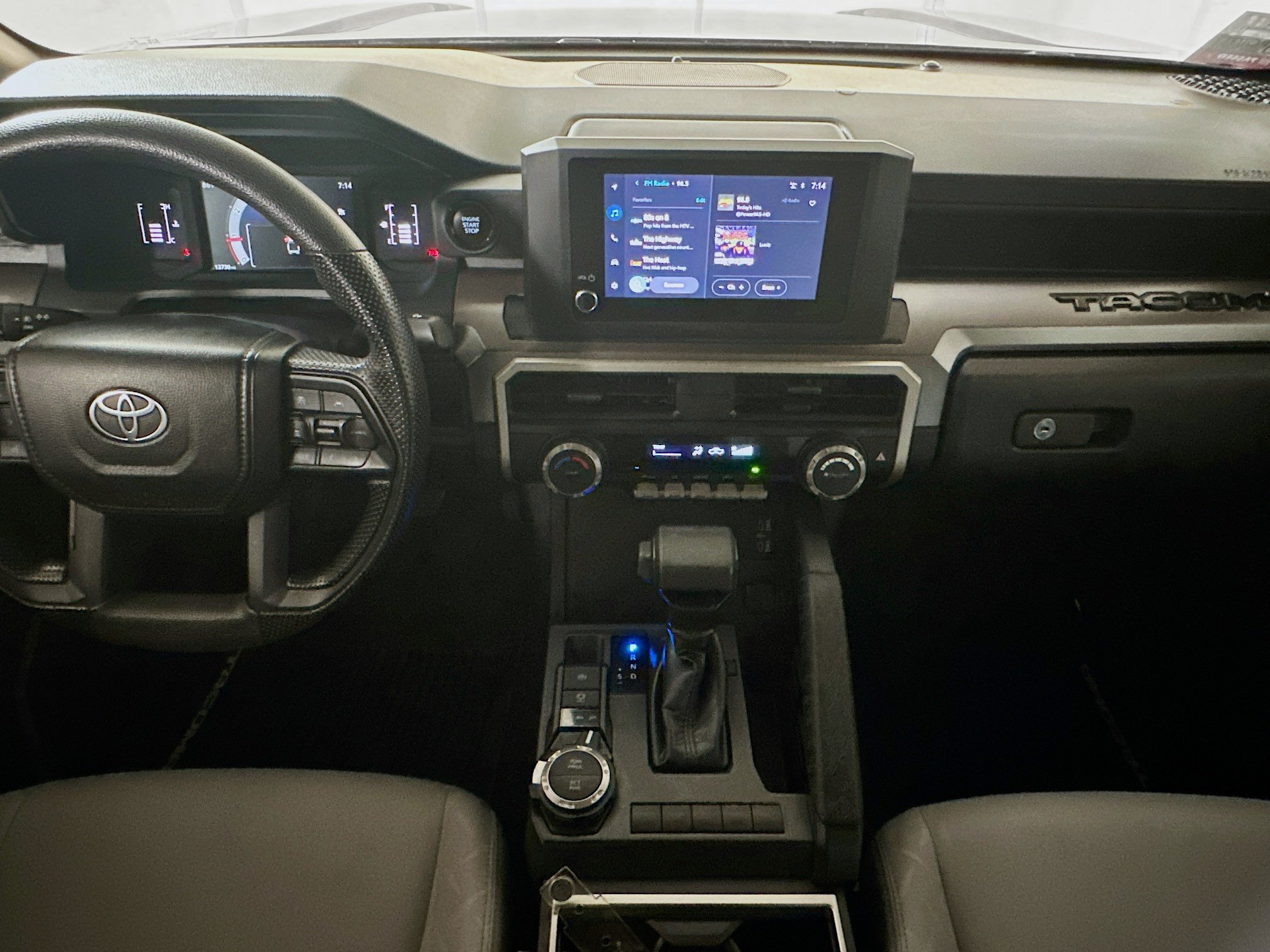 Certified 2024 Toyota Tacoma SR5 AWD/4WD image 27