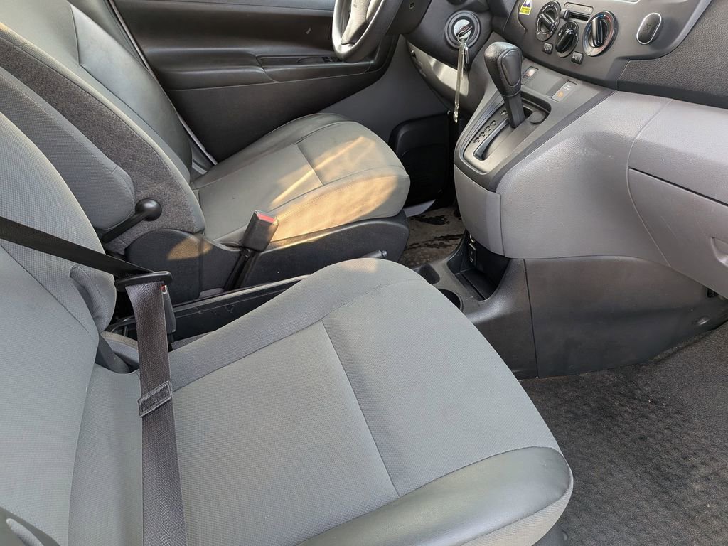 Used 2019 Nissan NV200 SV w/ Navigation Package image 26