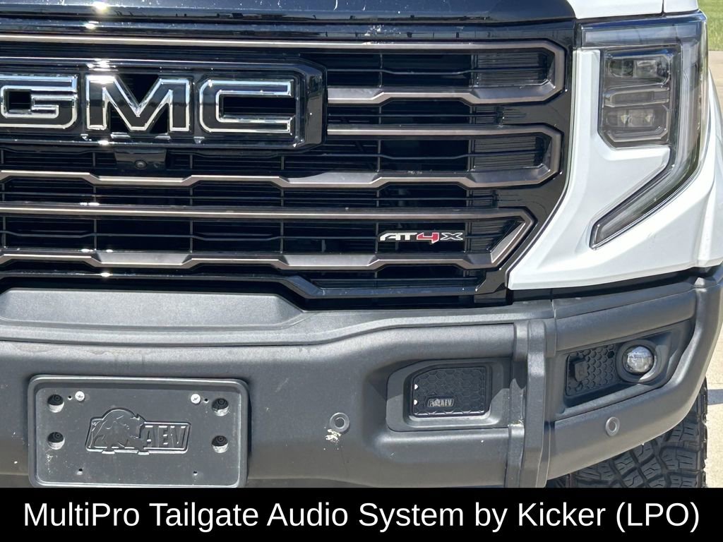 Used 2025 GMC Sierra 1500 AT4X w/ AT4X AEV Edition image 4