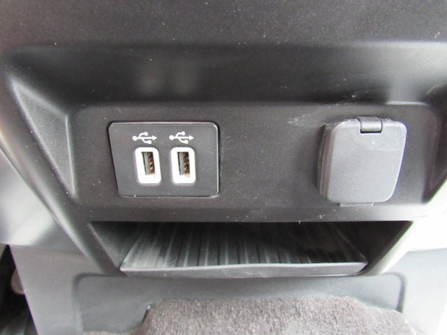 Used 2019 Ford F150 XLT w/ Equipment Group 302A Luxury AWD/4WD image 26