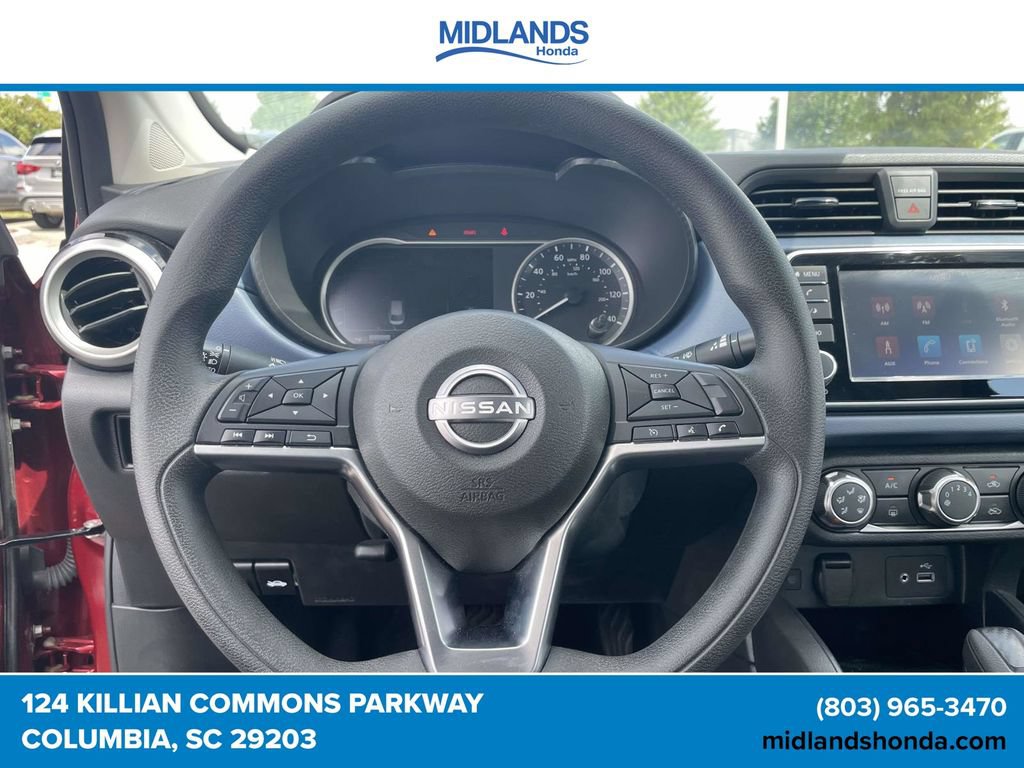 Used 2025 Nissan Versa SV FWD image 31