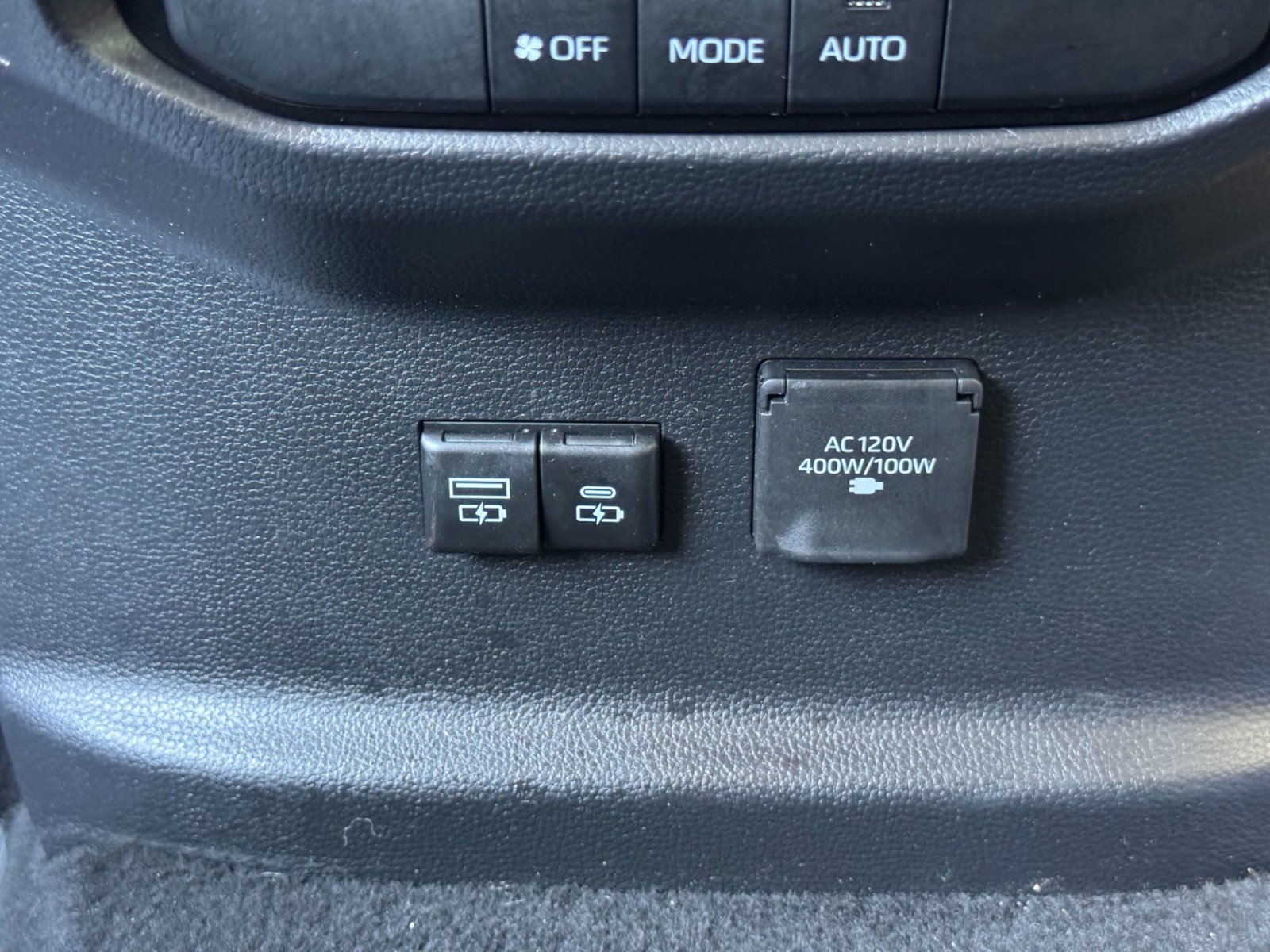 Used 2024 Toyota Sequoia Limited AWD/4WD image 37
