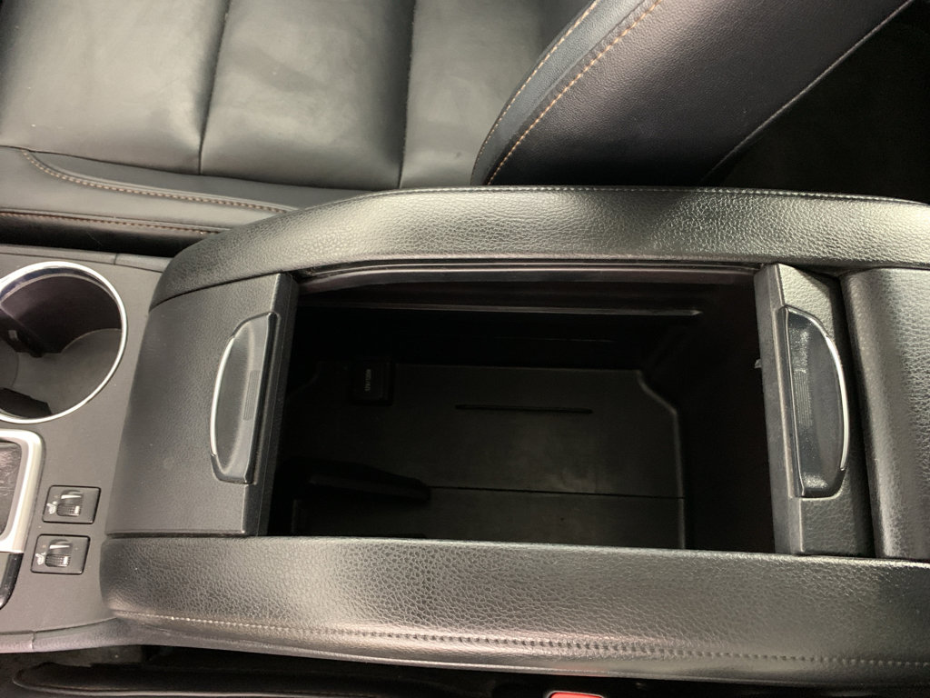 Used 2019 Toyota Highlander XLE image 29