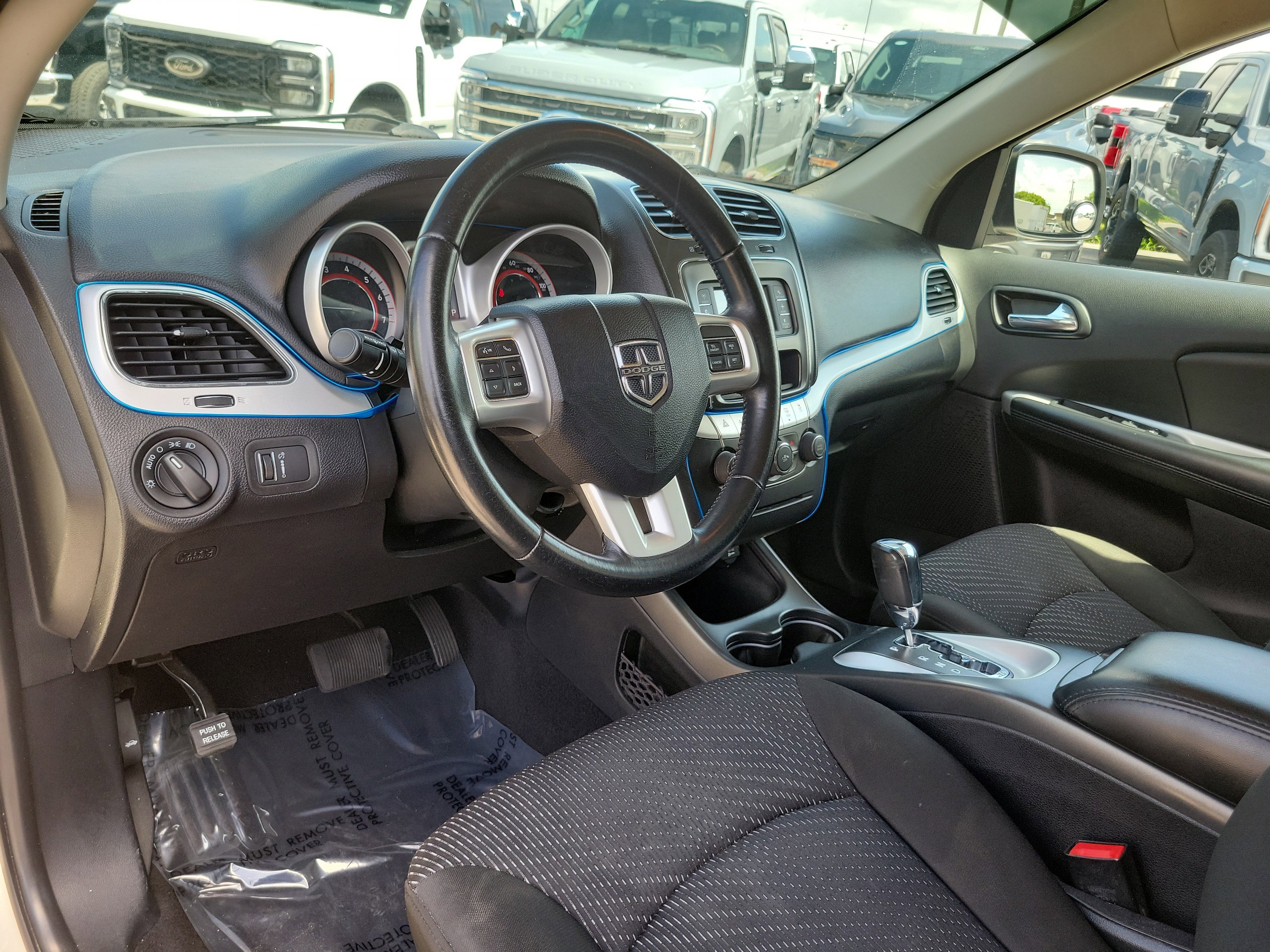 Used 2020 Dodge Journey SE w/ SE Popular Equipment Group FWD image 10