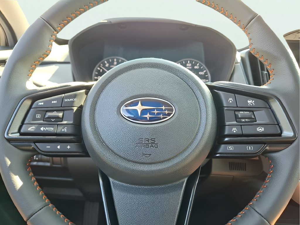 Certified 2025 Subaru Crosstrek 2.5i Limited w/ Crosstrek Mirror Package AWD/4WD image 12