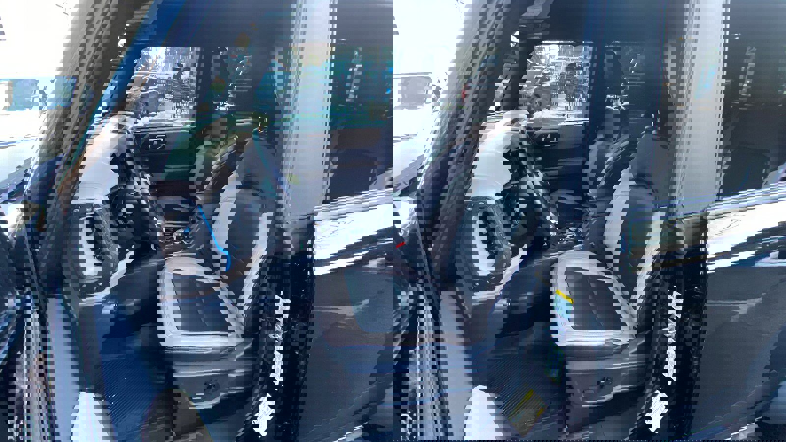 Used 2022 Ford Bronco Wildtrak image 18