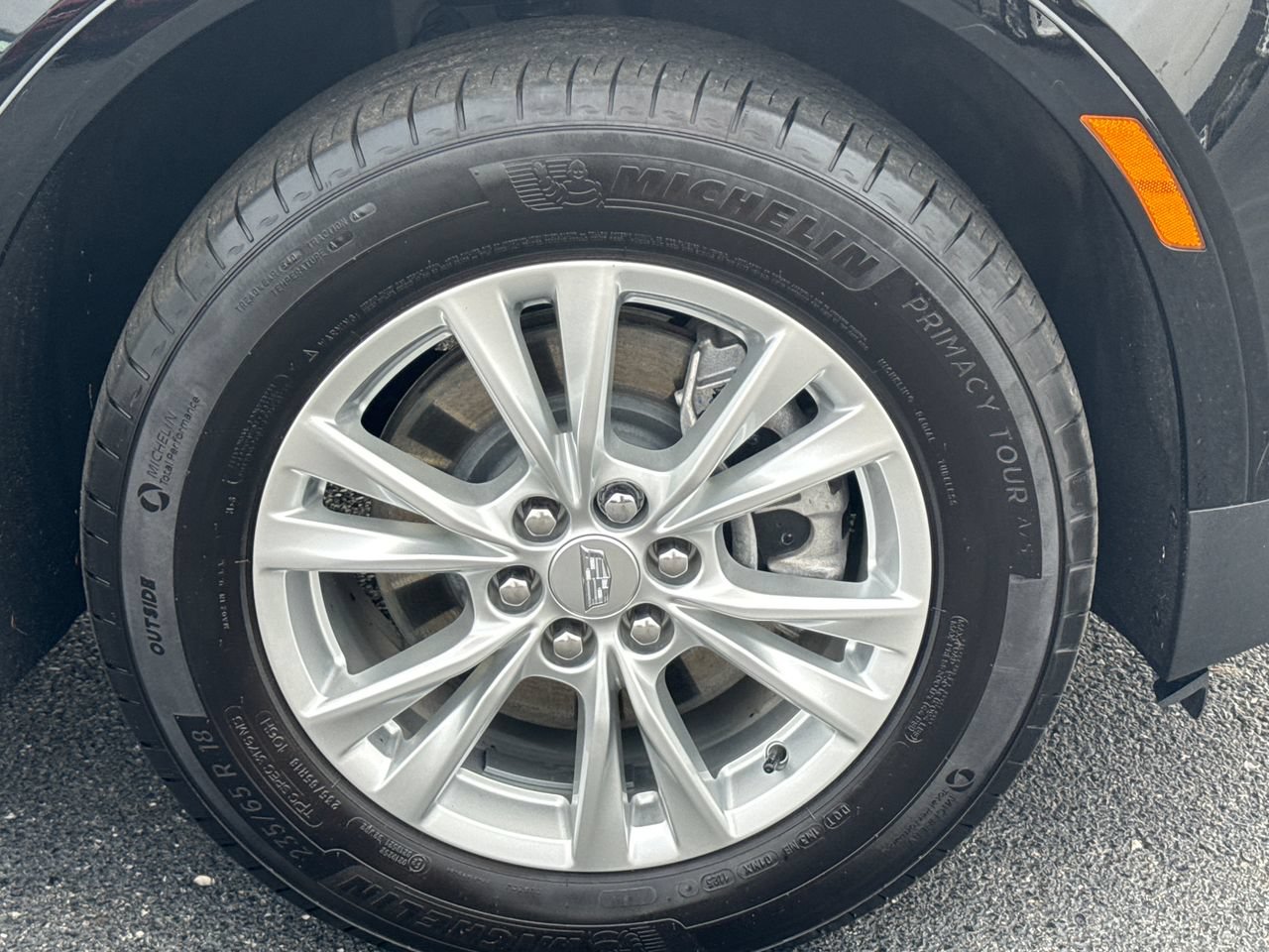 Used 2025 Cadillac XT5 Luxury AWD/4WD image 9