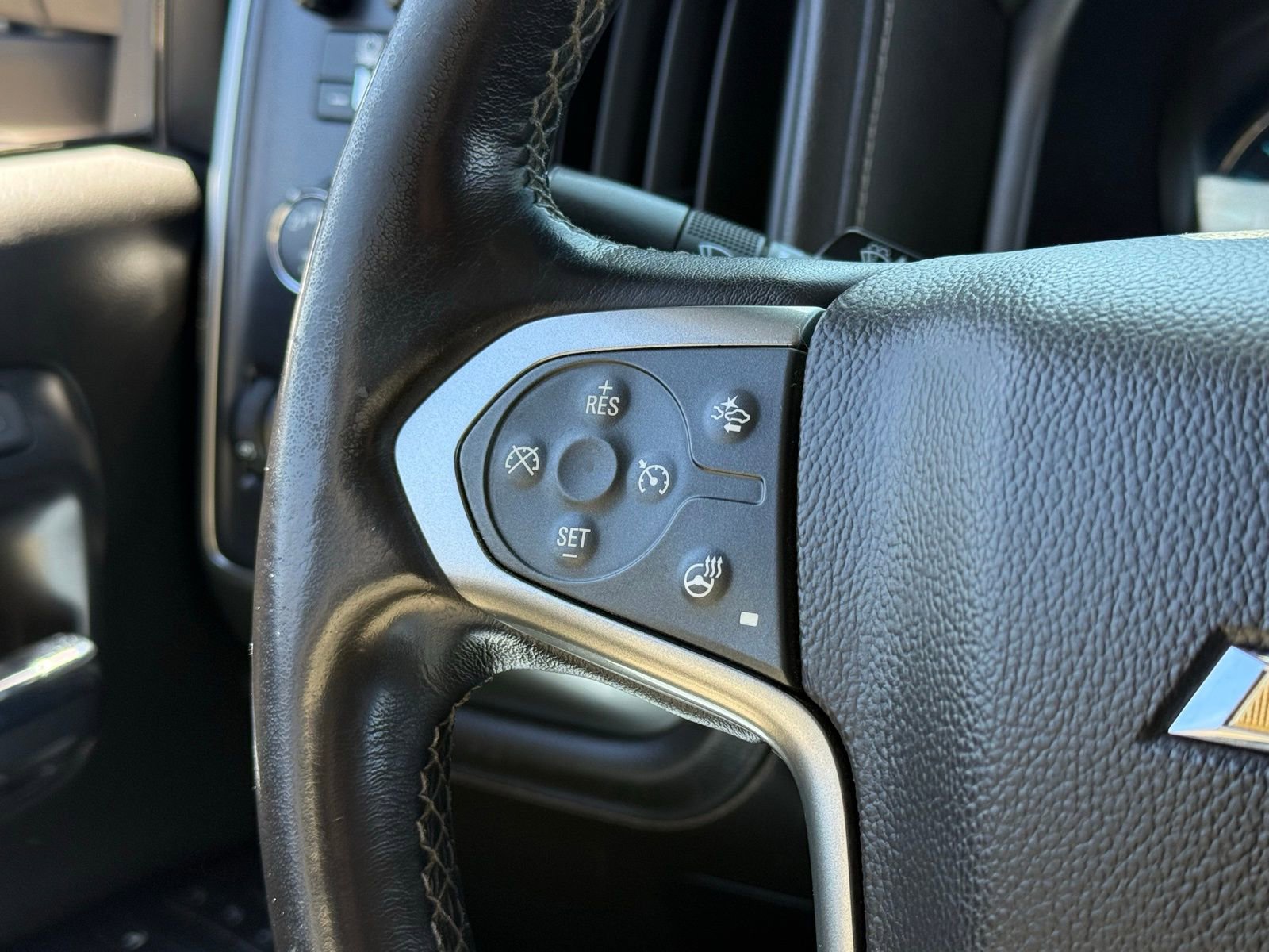 Used 2019 Chevrolet Silverado 2500 LTZ w/ Duramax Plus Package image 25