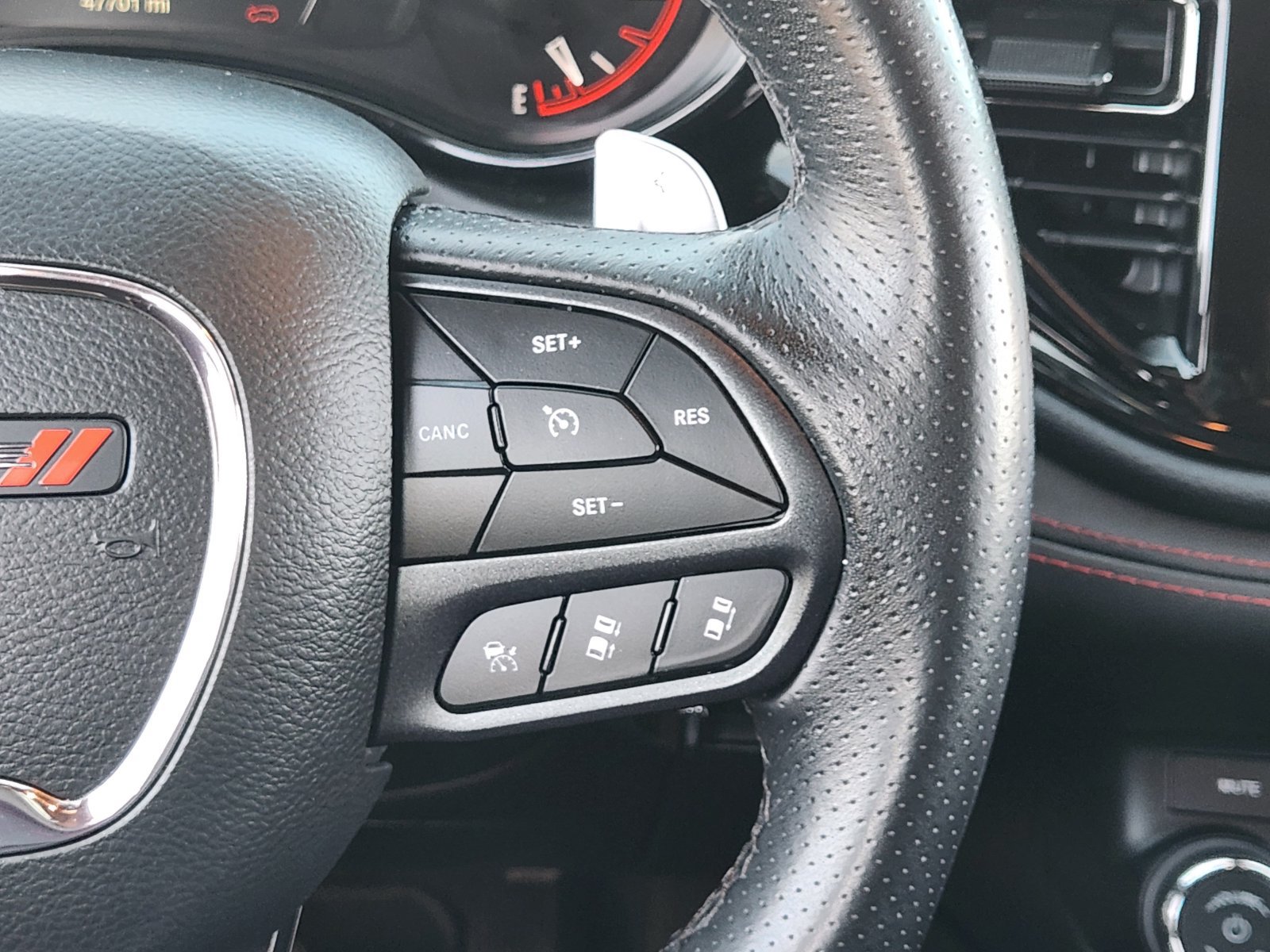 Used 2025 Dodge Durango GT AWD/4WD image 34