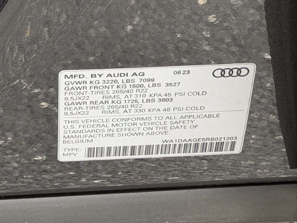 Certified 2024 Audi Q8 e-tron Prestige w/ Prestige Package AWD/4WD image 10