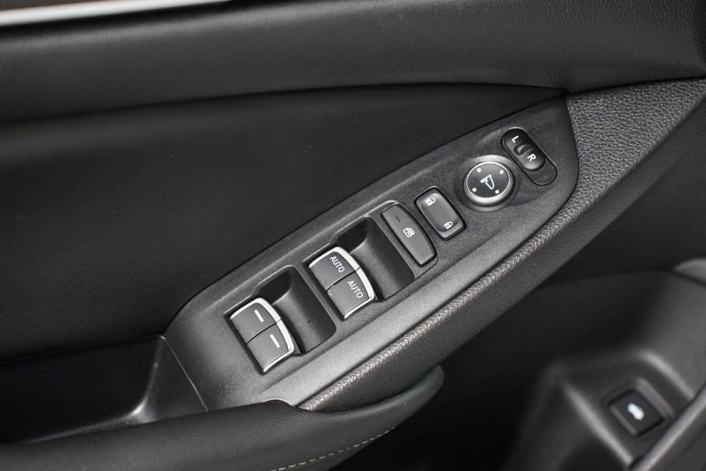 Used 2022 Honda Accord Sport image 29