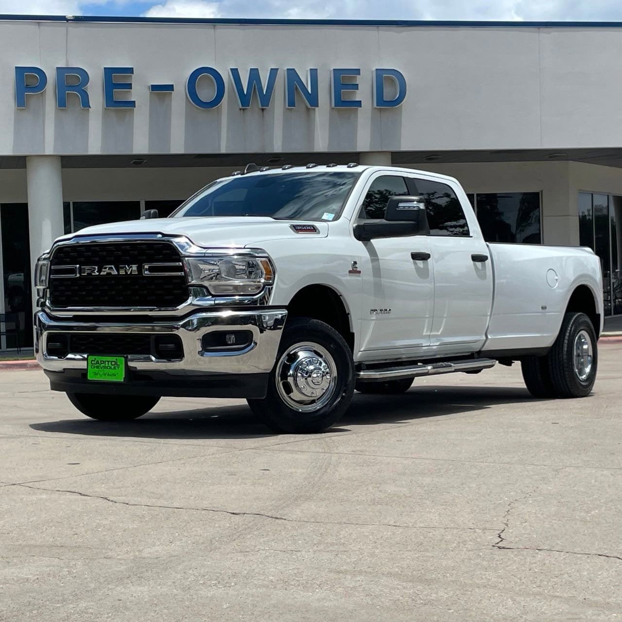 Used 2024 RAM 3500 Big Horn AWD/4WD image 2