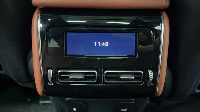 Used 2025 Lincoln Aviator Reserve w/ Equipment Group 201A AWD/4WD image 37