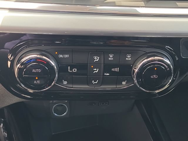 New 2026 Chevrolet Trax LT w/ Midnight Edition FWD image 29