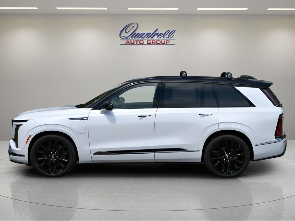 New 2027 Cadillac Vistiq Platinum w/ LPO, Floor Liner Package AWD/4WD image 7