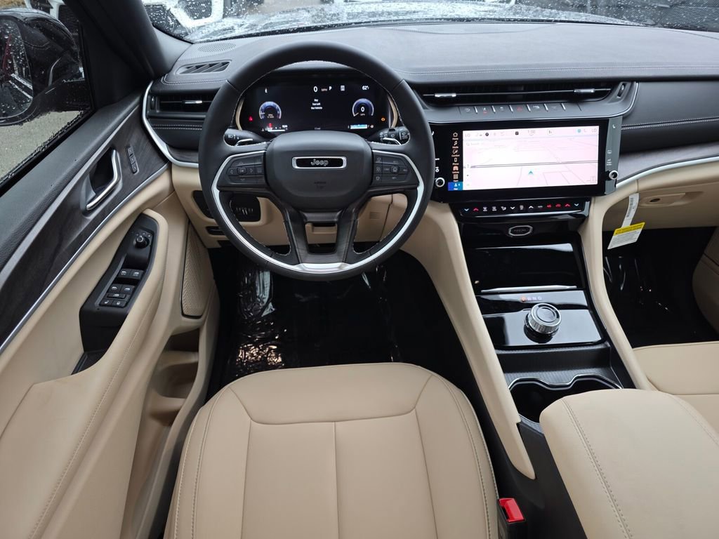 New 2026 Jeep Grand Cherokee Limited image 10